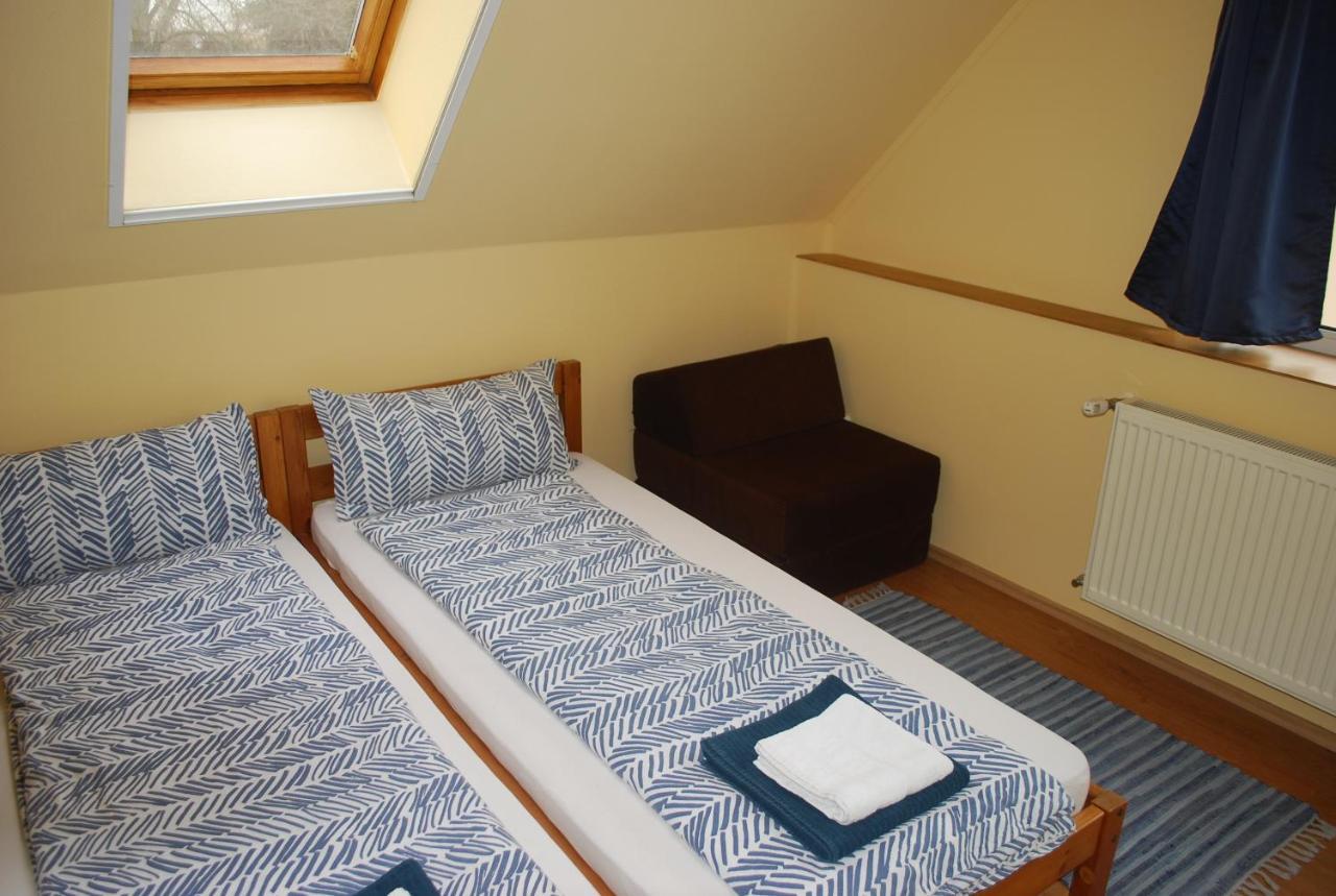 Bed and Breakfast Casa Napsugar Panzio Apostag Exterior foto