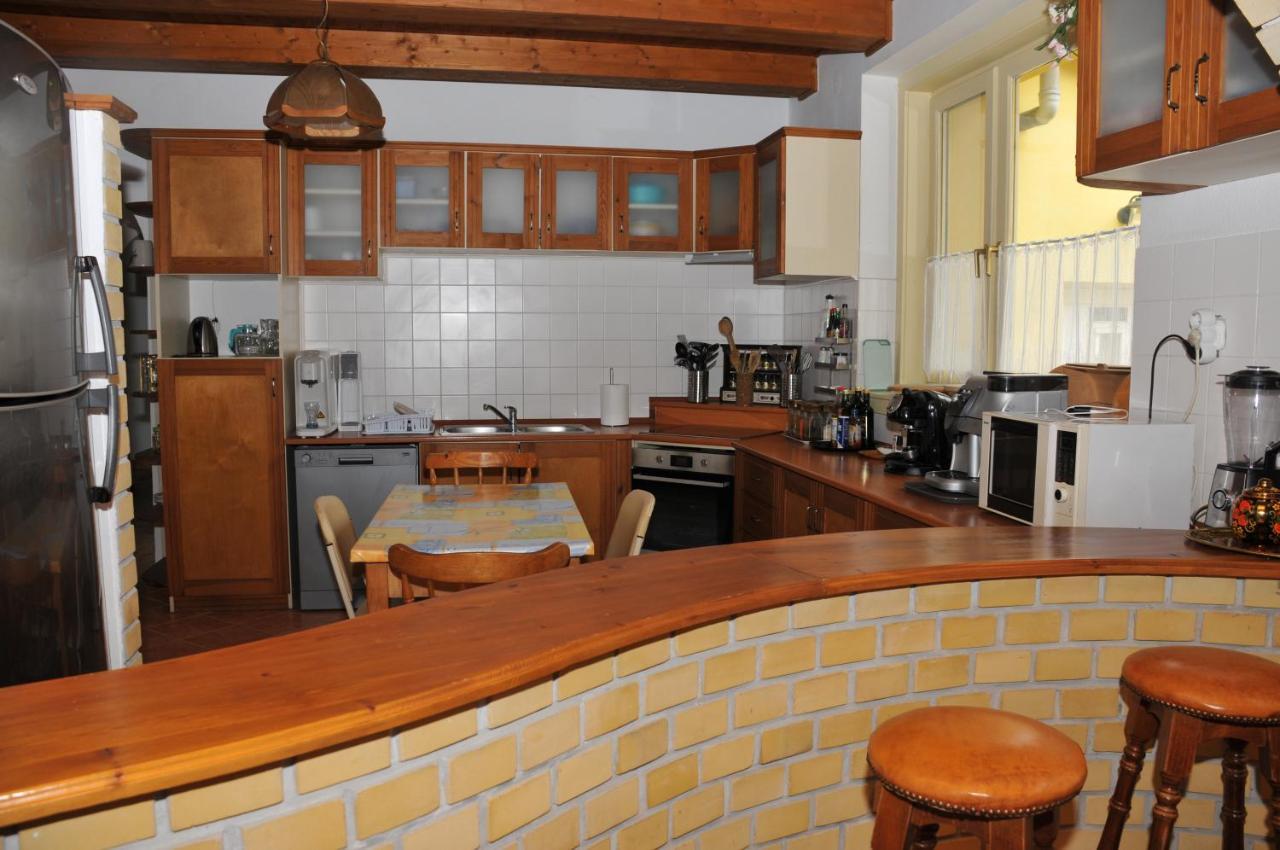 Bed and Breakfast Casa Napsugar Panzio Apostag Exterior foto