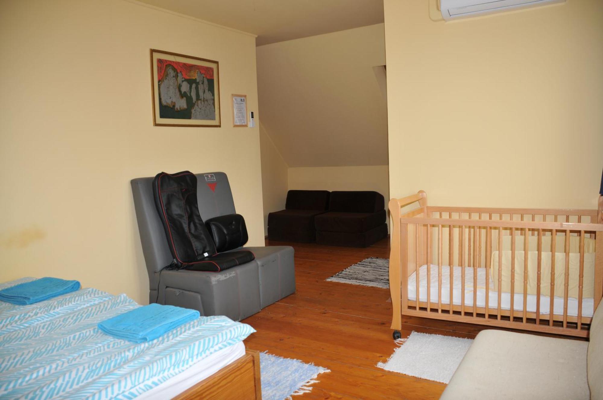 Bed and Breakfast Casa Napsugar Panzio Apostag Zimmer foto